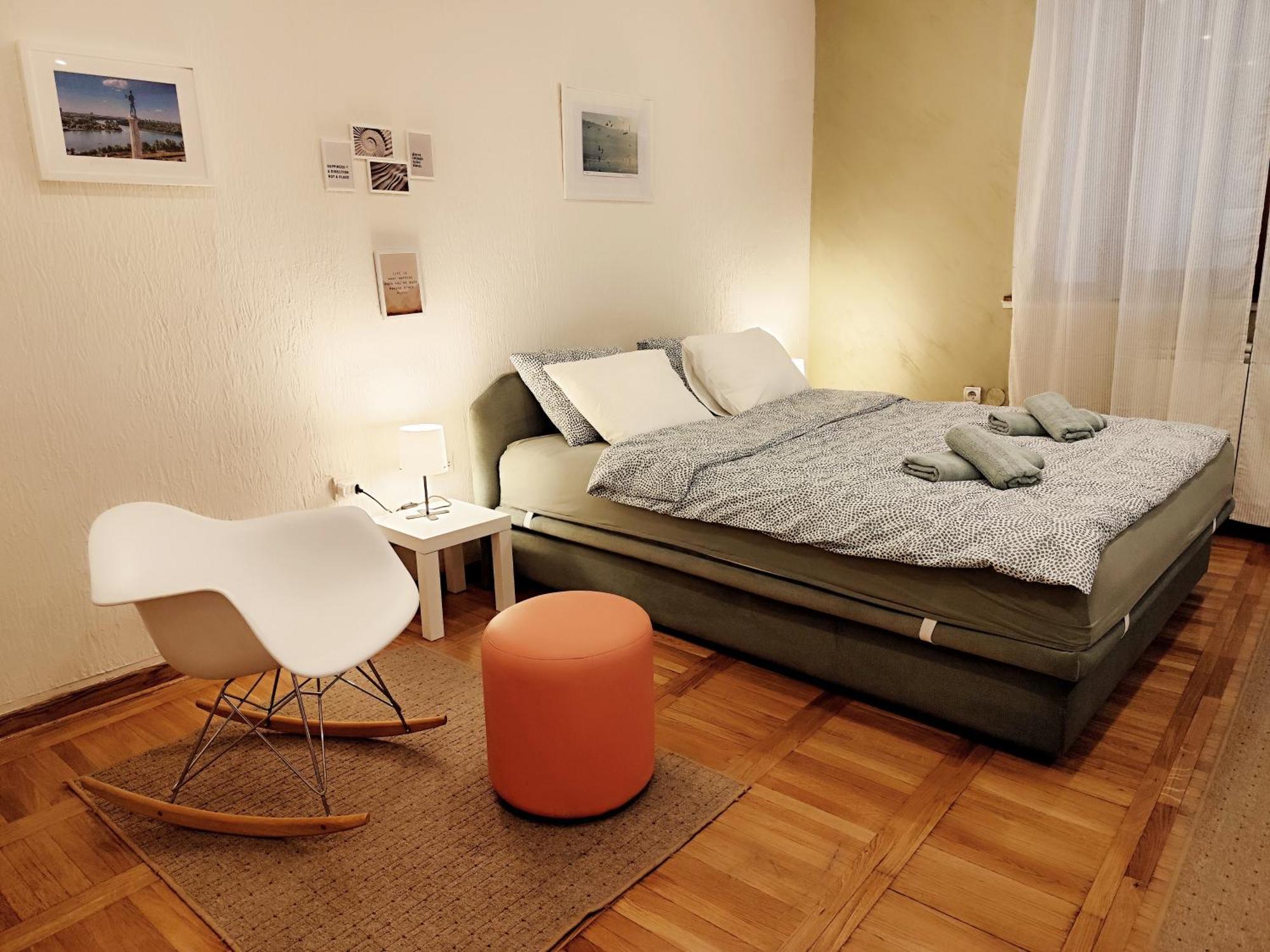 Center Obi-One Apartamento Belgrado Exterior foto